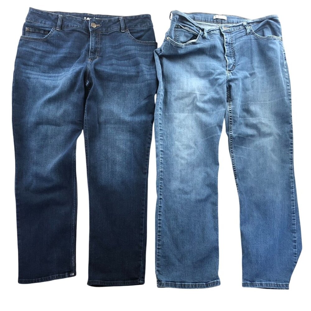 2 Lee Womens Jeans Size 18 Lot Of Two Straight Leg Mid Rise Blue Denim Casual
